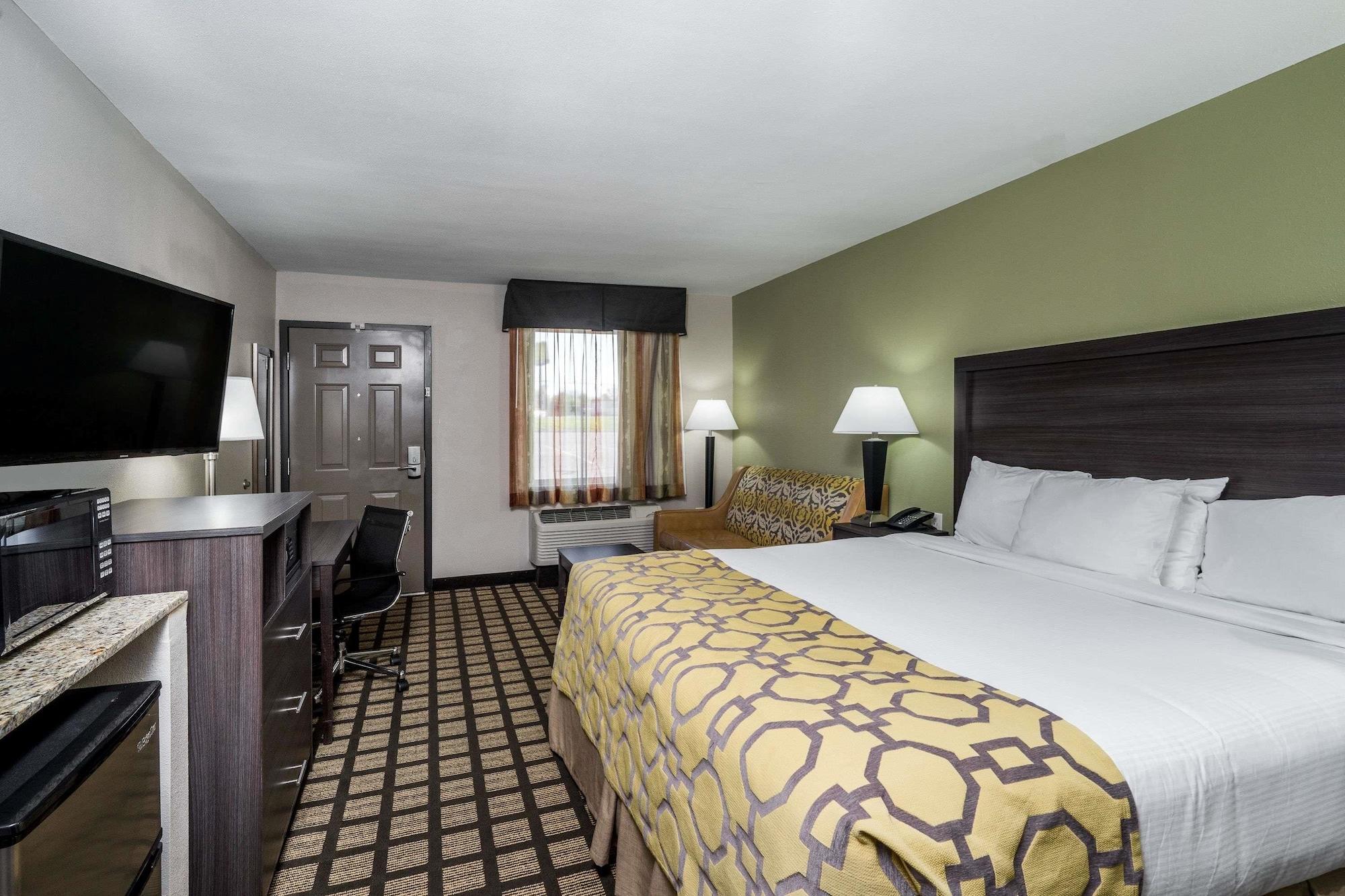 Baymont By Wyndham Clarksville Exterior foto