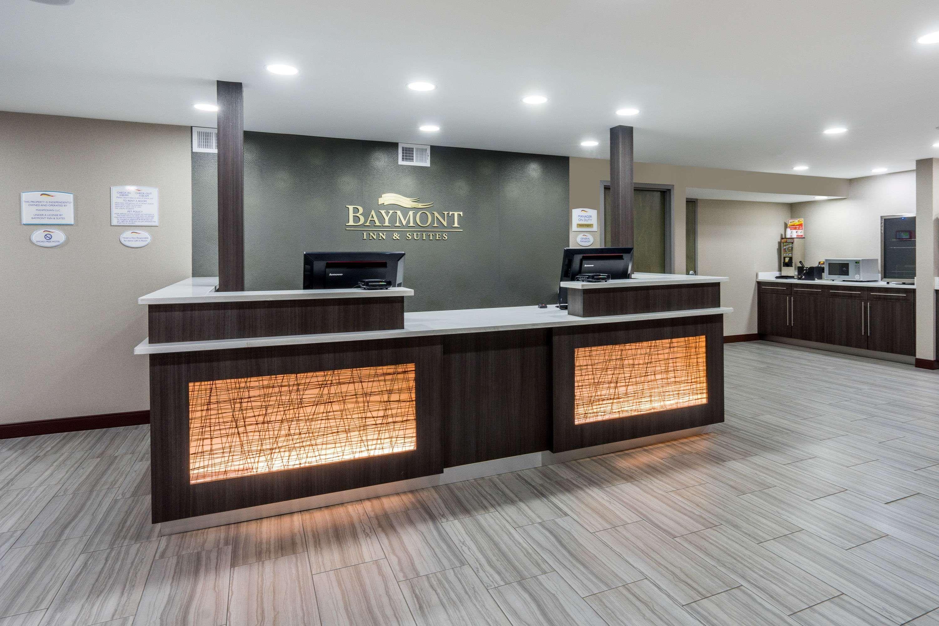 Baymont By Wyndham Clarksville Exterior foto